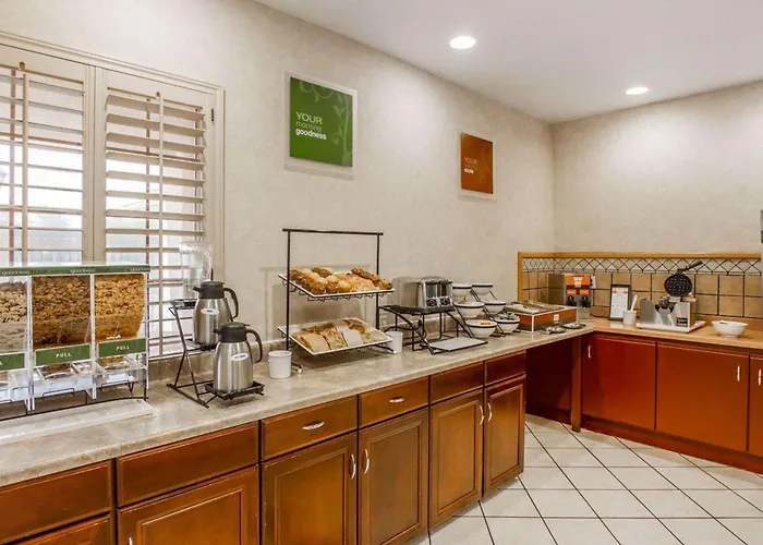 Baymont By Wyndham