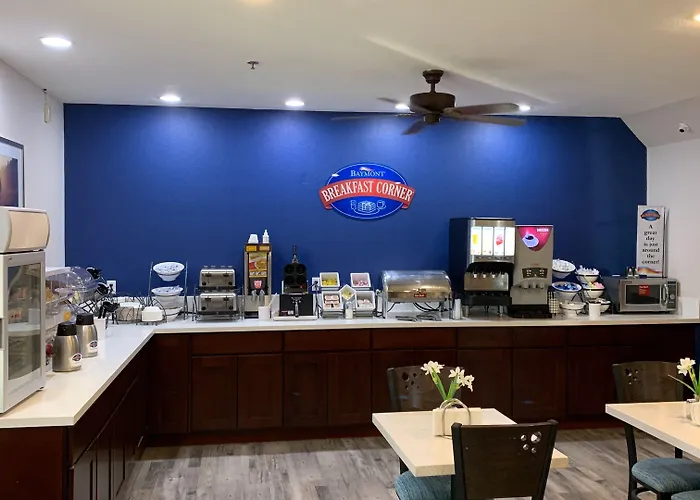 Baymont By Wyndham Hotel