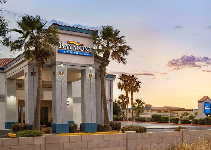 Hotel Baymont By Wyndham 2*